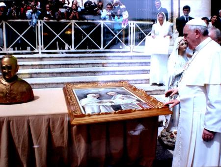 DONAZIONE al VATICANO dell'artista Maurizio RINAUDO